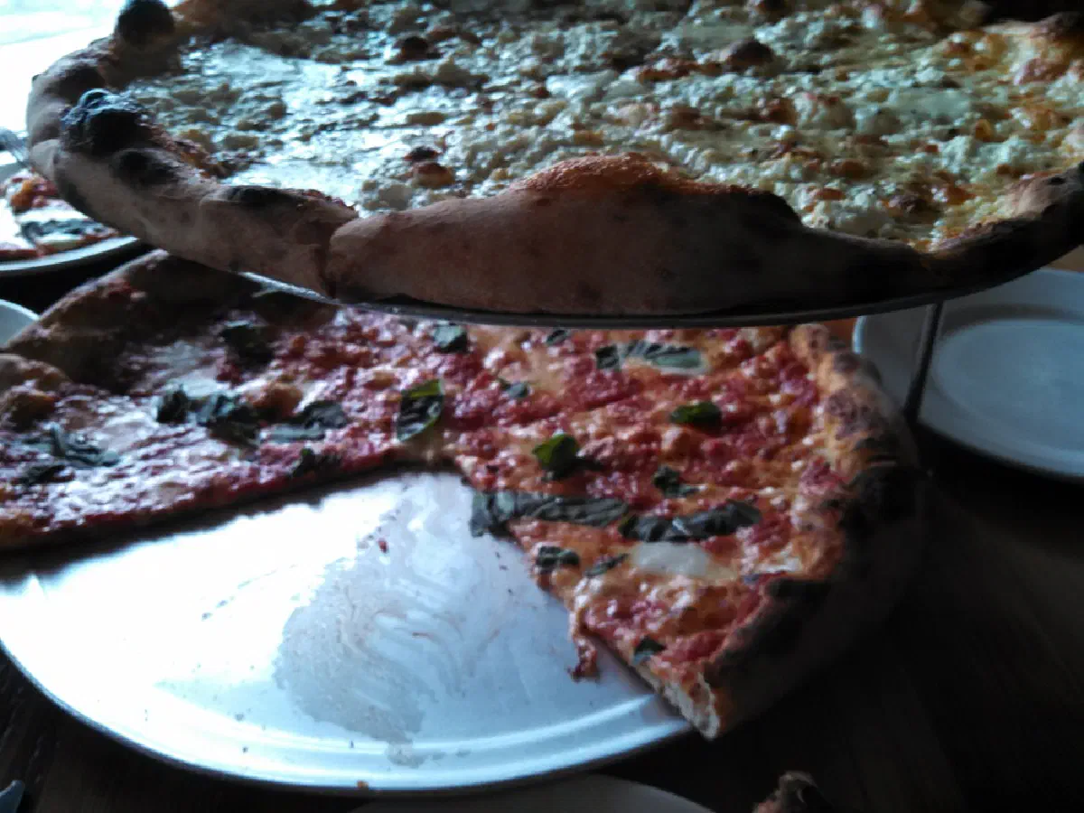 apizza scholls